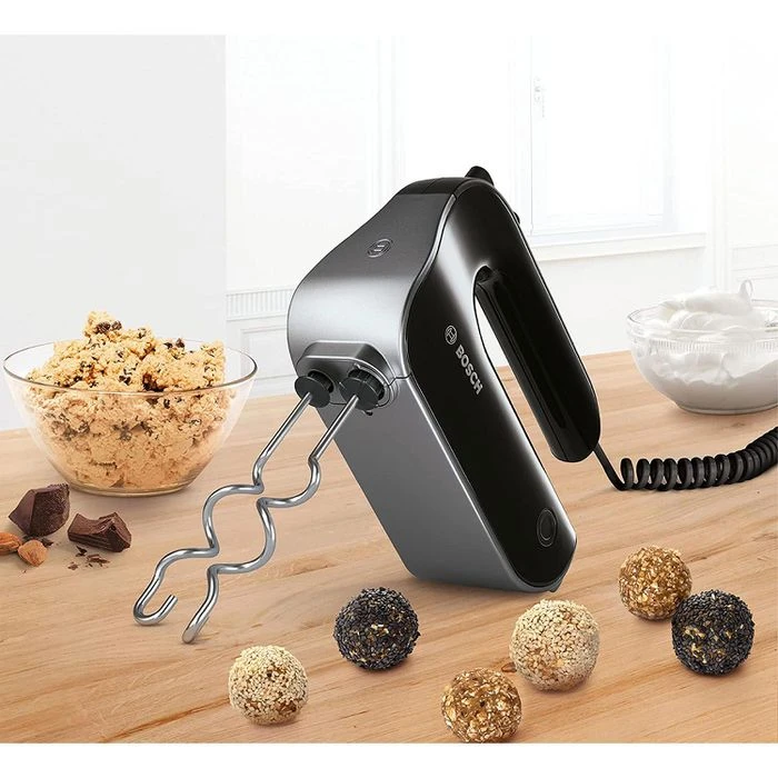 Bosch Handmixer MFQ4980B, Set, 850 Watt, Schwarz, Mixfuß, Mixbecher, Zerkleinerer 2 Bosch Handmixer MFQ4980B, Set, 850 Watt, Schwarz, Mixfuß, Mixbecher, Zerkleinerer – Bild 2