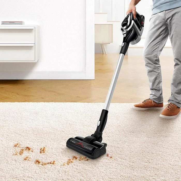 Bosch Staubsauger Unlimited Serie 8, BBS811PCK, Beutellos, Akku 18 V / 3 Ah, 40 Minuten Laufzeit 2 Bosch Staubsauger Unlimited Serie 8, BBS811PCK, Beutellos, Akku 18 V / 3 Ah, 40 Minuten Laufzeit – Bild 2